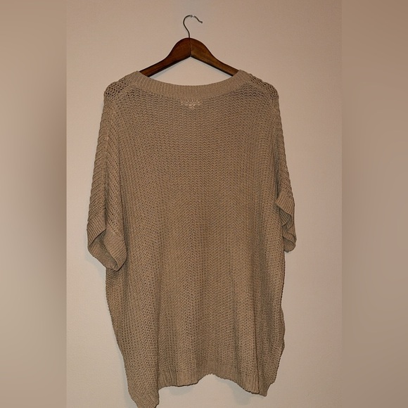 Newbury Kustom oversized large knit sweater - Picture 2 of 3